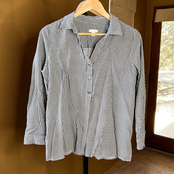 J Jill White Houndstooth Button Up Long Sleeve Rayon Shirt Size Medium - Picture 1 of 10